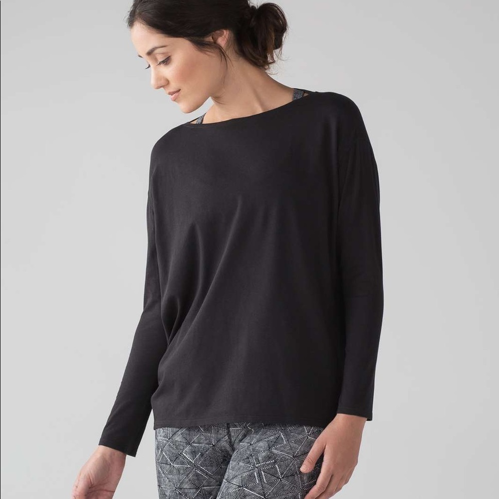 Lululemon back in action size 12 black